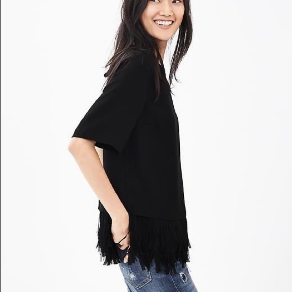 Banana Republic Crepe fringed Black Top S